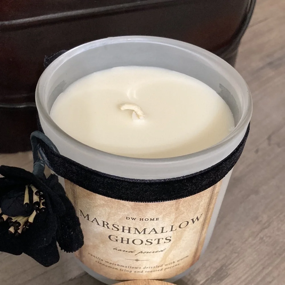 DW HOME MARSHMALLOW GHOSTS SINGLE WICK HALLOWEEN JAR CANDLE W/VELVET FLOWER